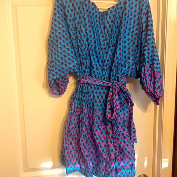 J. Crew Dresses & Skirts - Dolman sleeve mini dress in layered block print